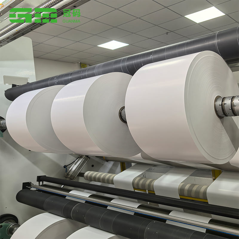 Matt hvit syntetisk pp papir frossen selvklebende matemballasjeetikett